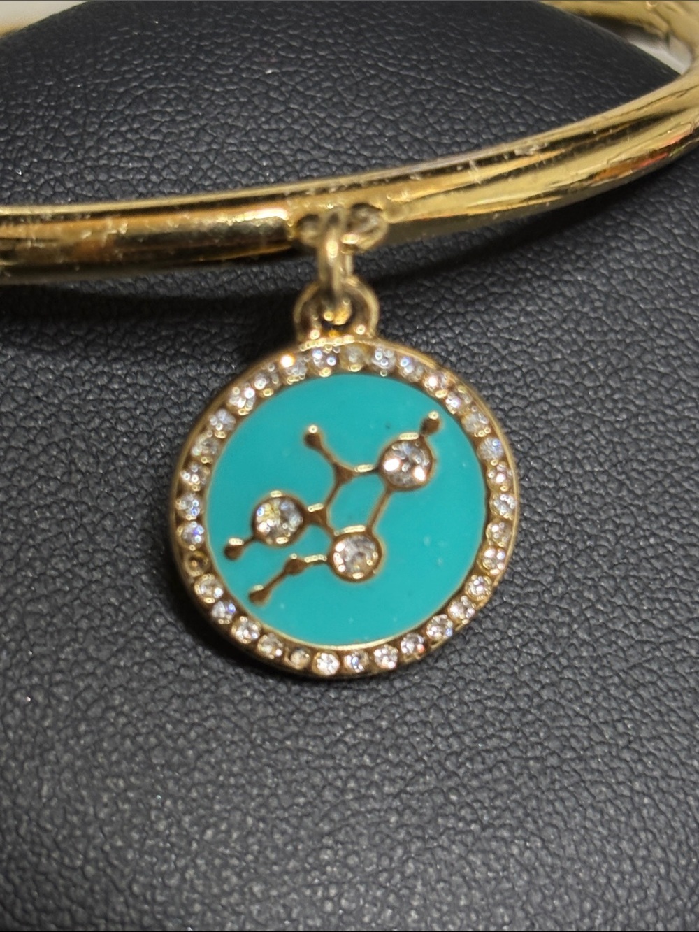 kate spade Virgo She’s Pretty Major Gold Bangle Bracelet Horoscope Charm - Picture 2 of 9